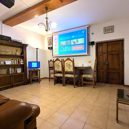 Cheap Apartment In The Old Village Colle Val D'Elsa Ngoại thất bức ảnh